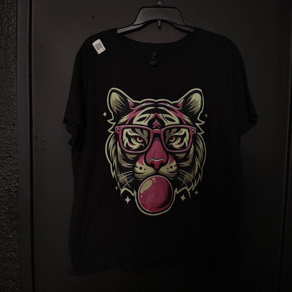 Gildan Tiger with Glasses Bubble Gum Graphic Tee - Black 2XL NWT